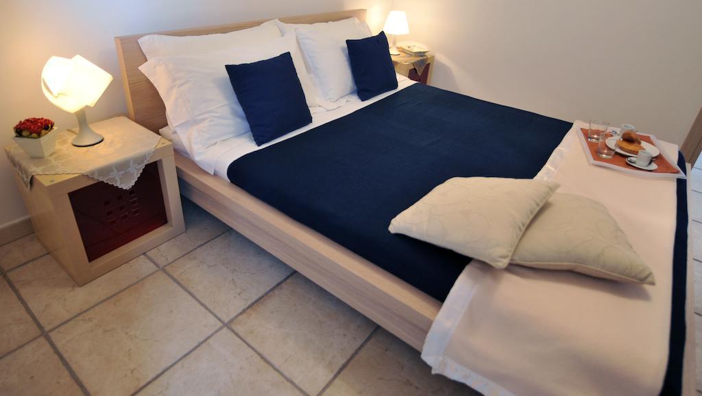 Camera Familiare con Bagno Privato