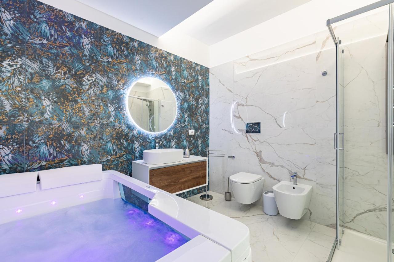 Double Room Spa Bath
