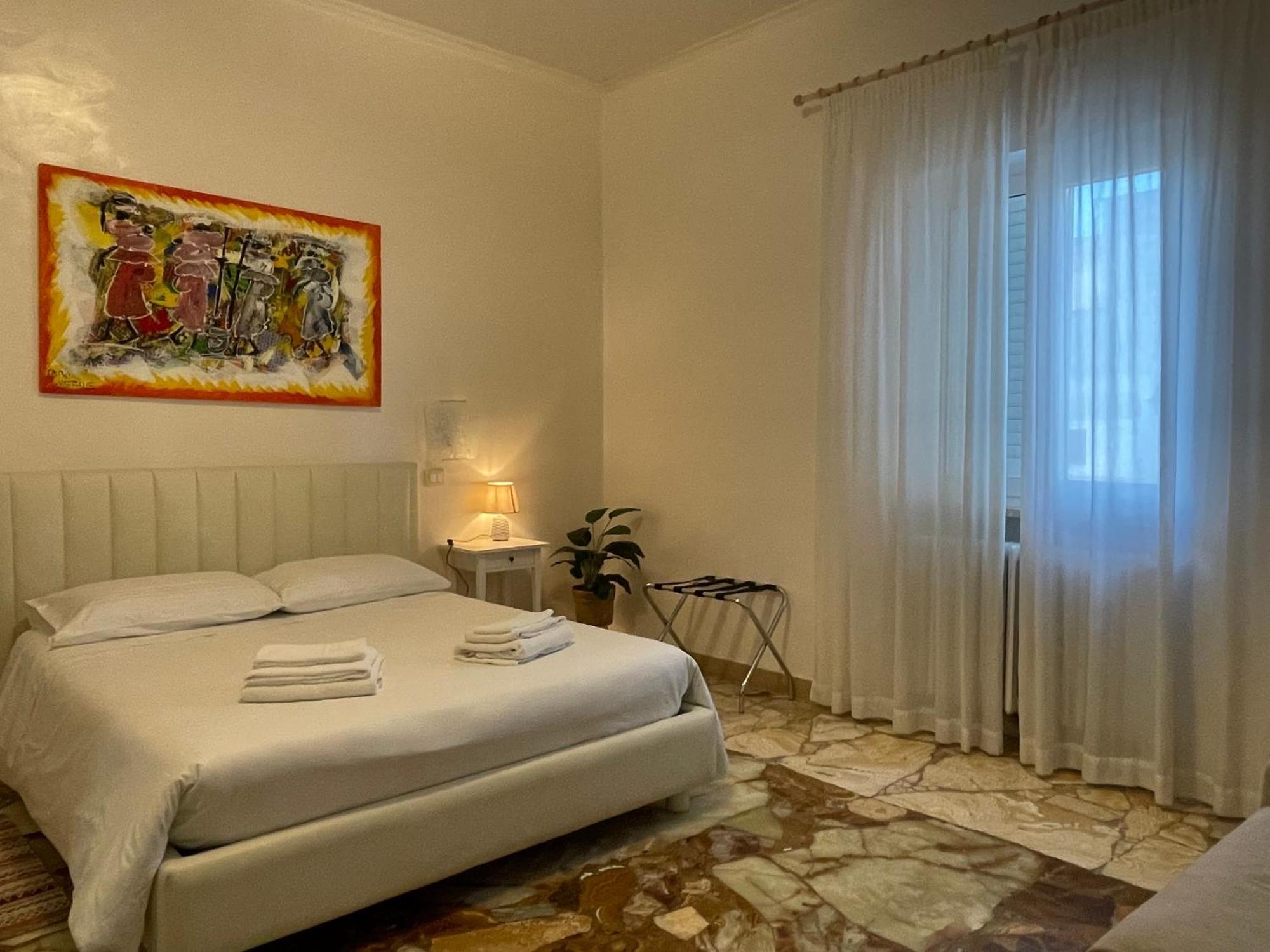 Standard Double Suite