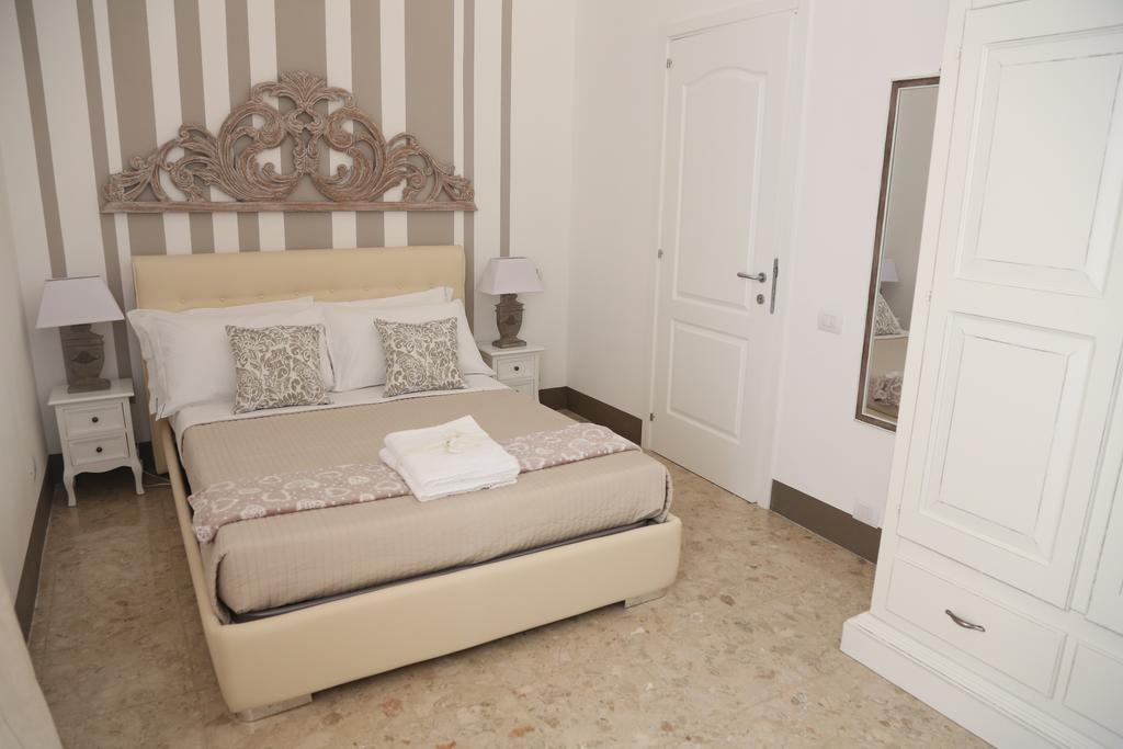 Standard Double Room,415649316:JPEG