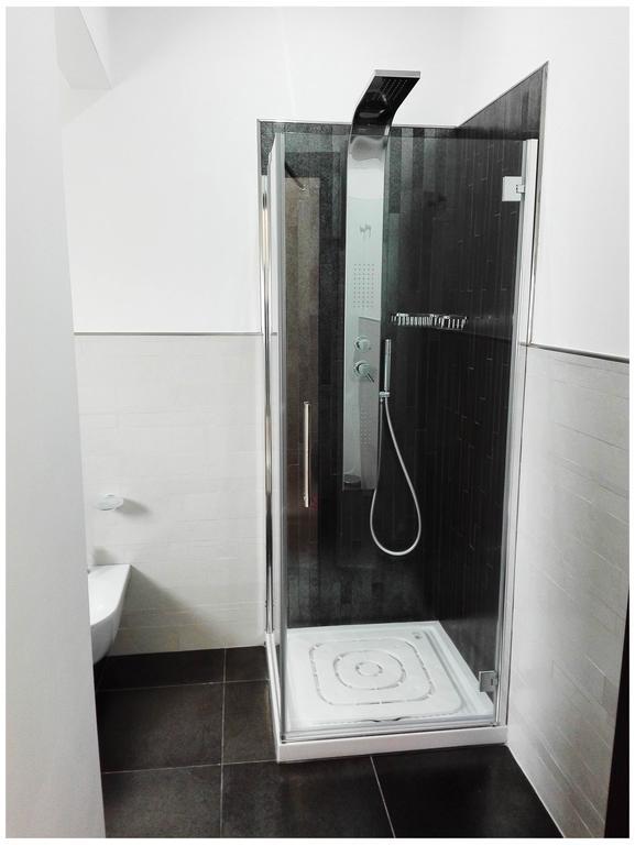 Double Room Private Bathroom,434747562:JPEG