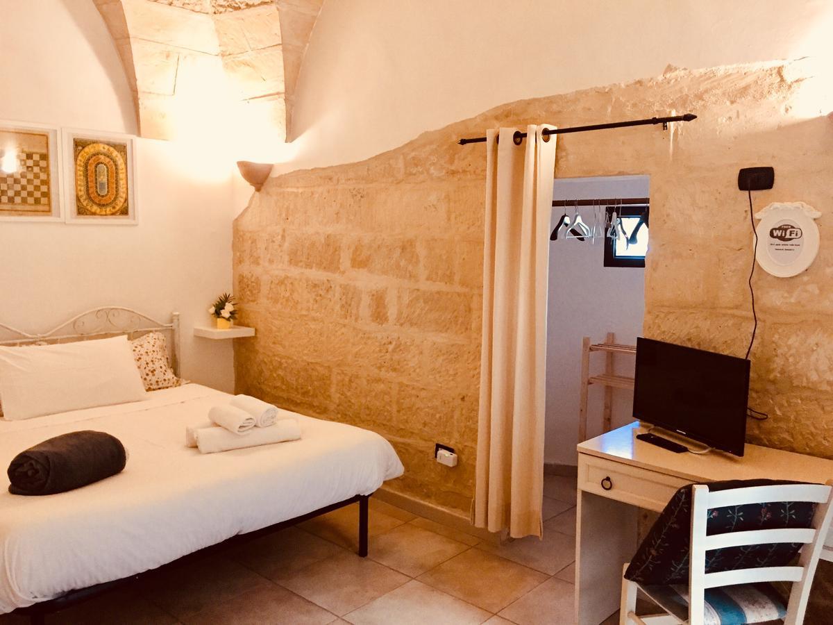 Standard Double Room with Private Bathroom,1588126247:JPEG