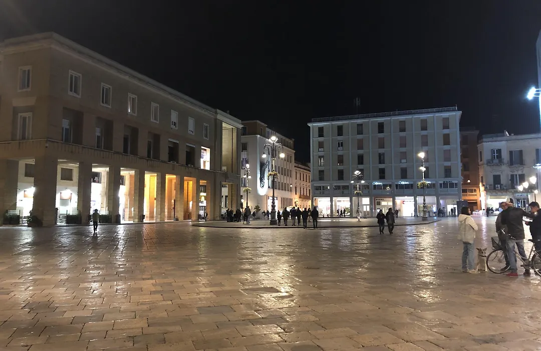Piazza Salento-1
