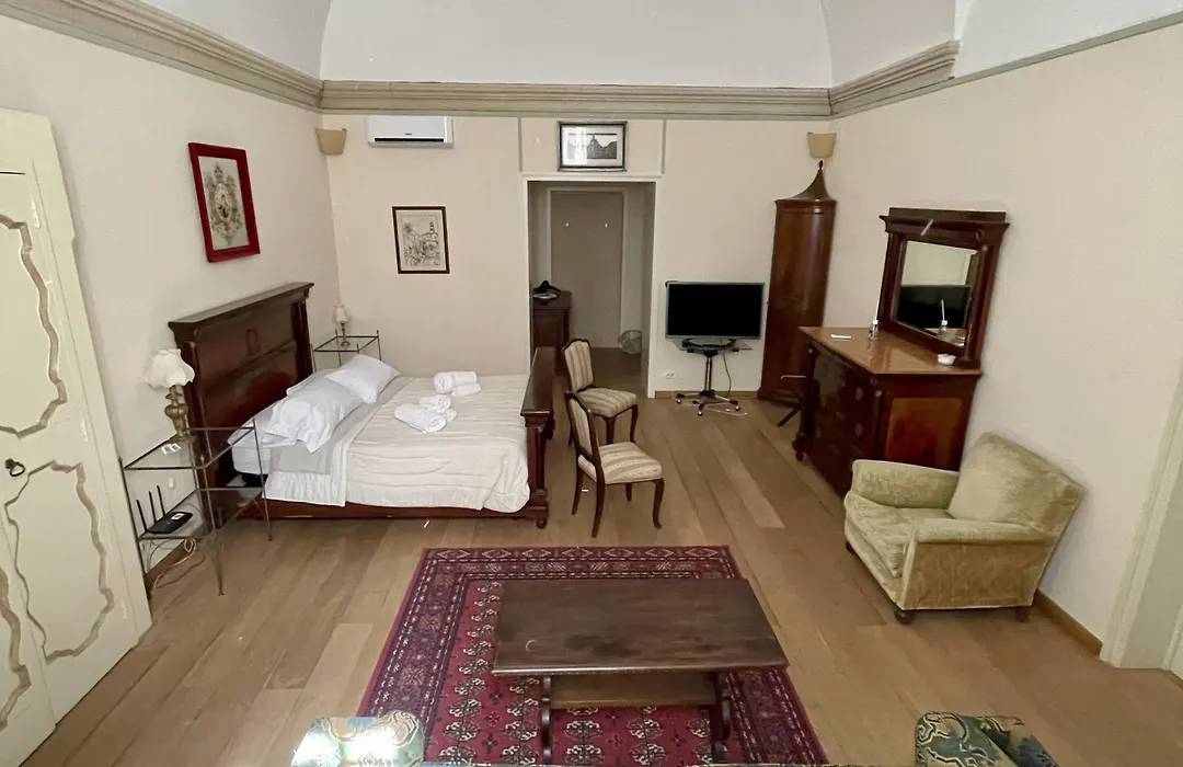 Palazzo dei Conti di Lecce eleganti suite-1