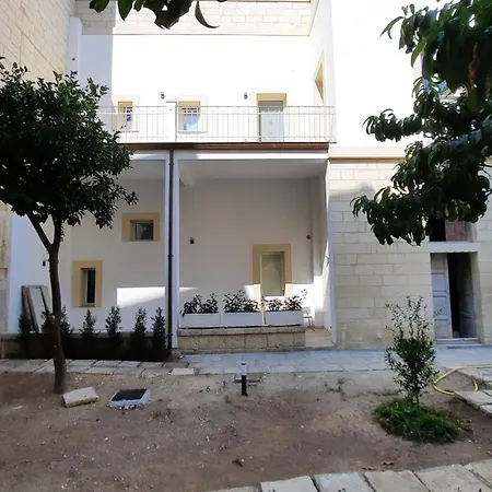 Palazzo Ricciardi Residence-3