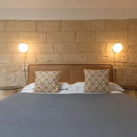 Le Nicchie Luxury Rooms-3