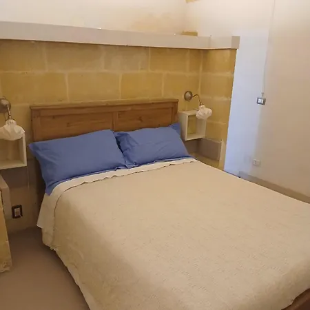 Vico del Sole b&b-3