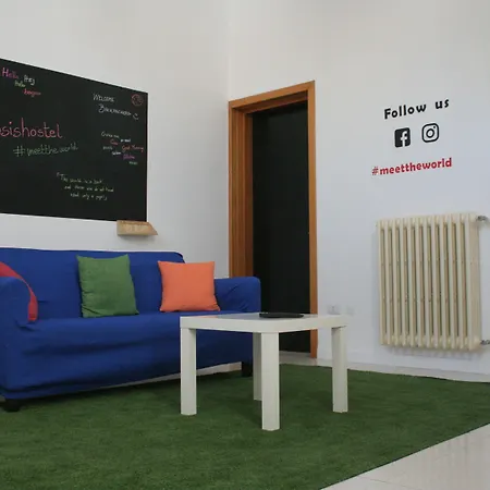 Urban Oasis Hostel-2