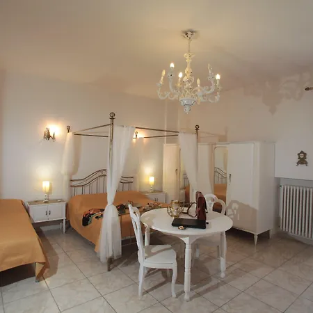 Zo. Ne. Baroque B&B-3