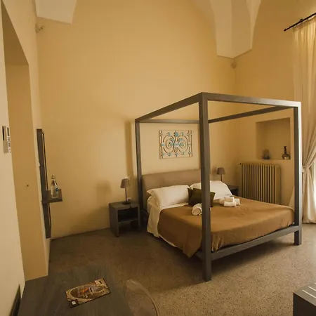 4 Balconi Rooms-Boutique B&B-2